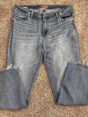 Kut from Kloth Reese ankle straight leg 12 Light Wash Raw Hem Frayed Distressed